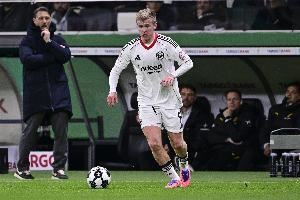 3场4球,官方:法兰克福前锋伯卡特当选德甲10月最佳球员